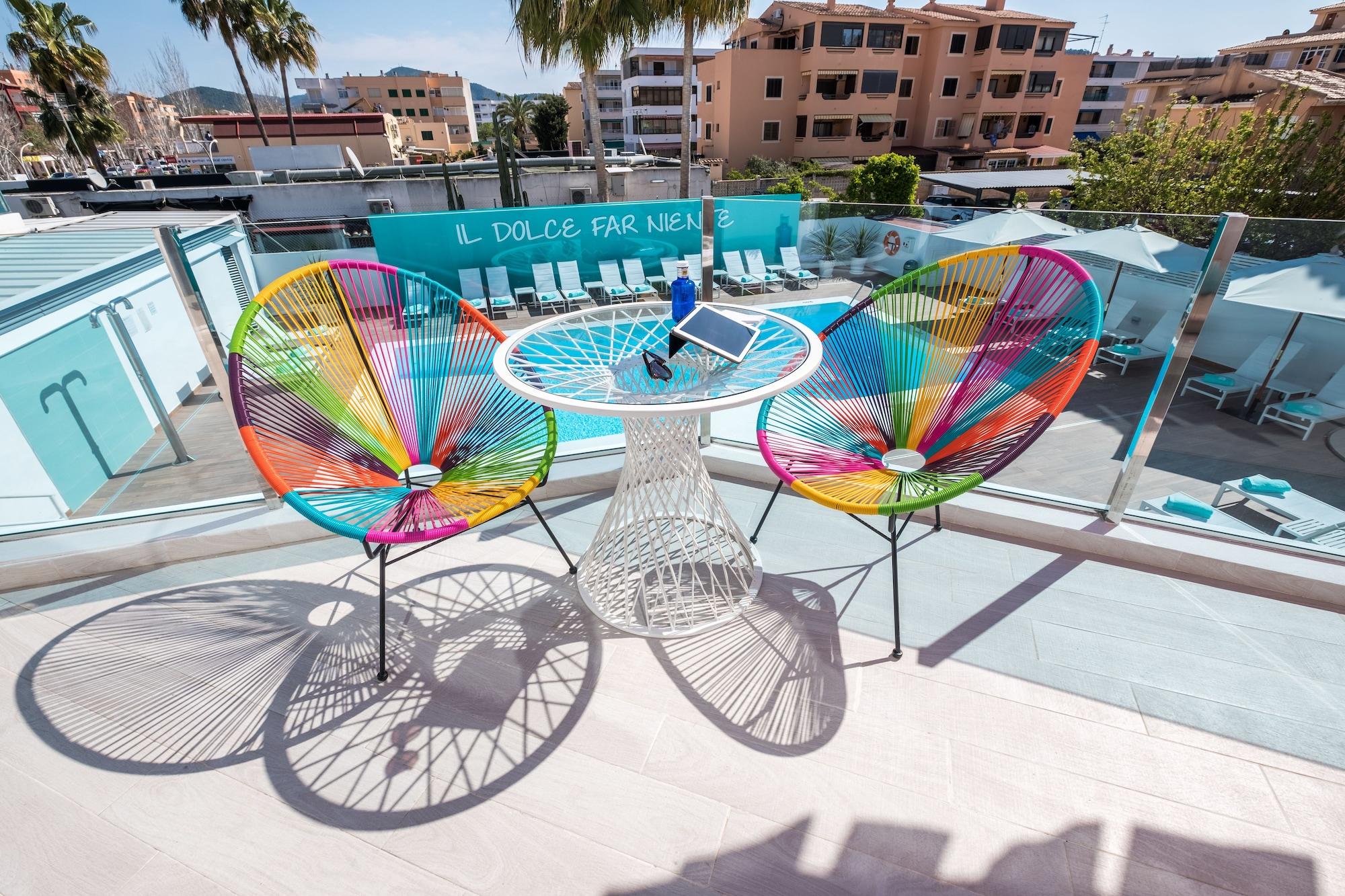 Plaza Boutique - Adults Only. Santa Ponça